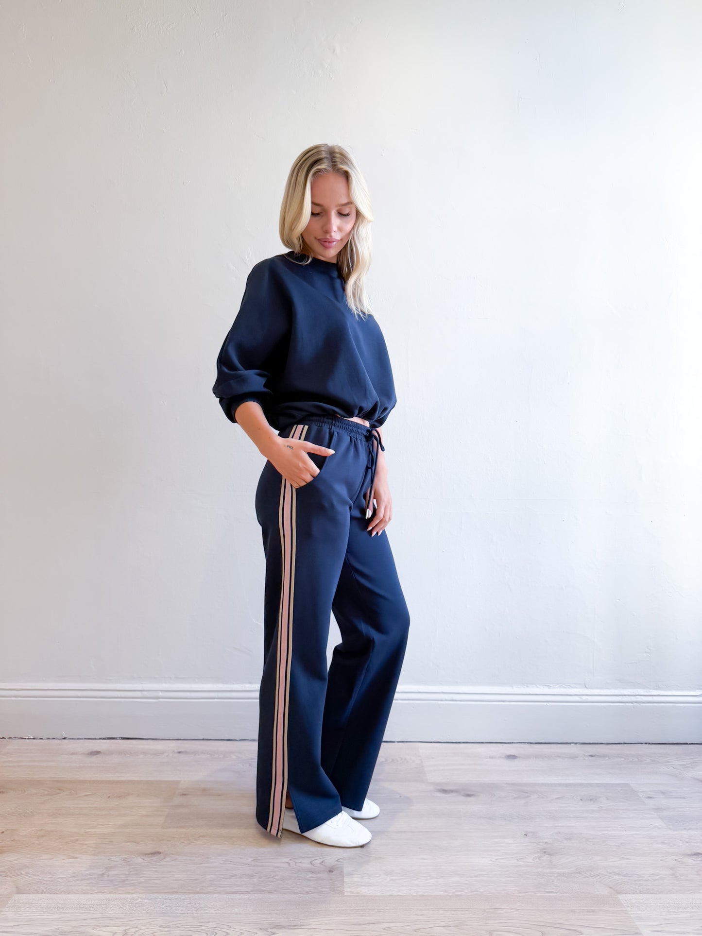 Niki Webbing Sweater - Navy