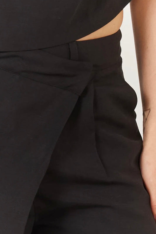 Sandara Pant - Black