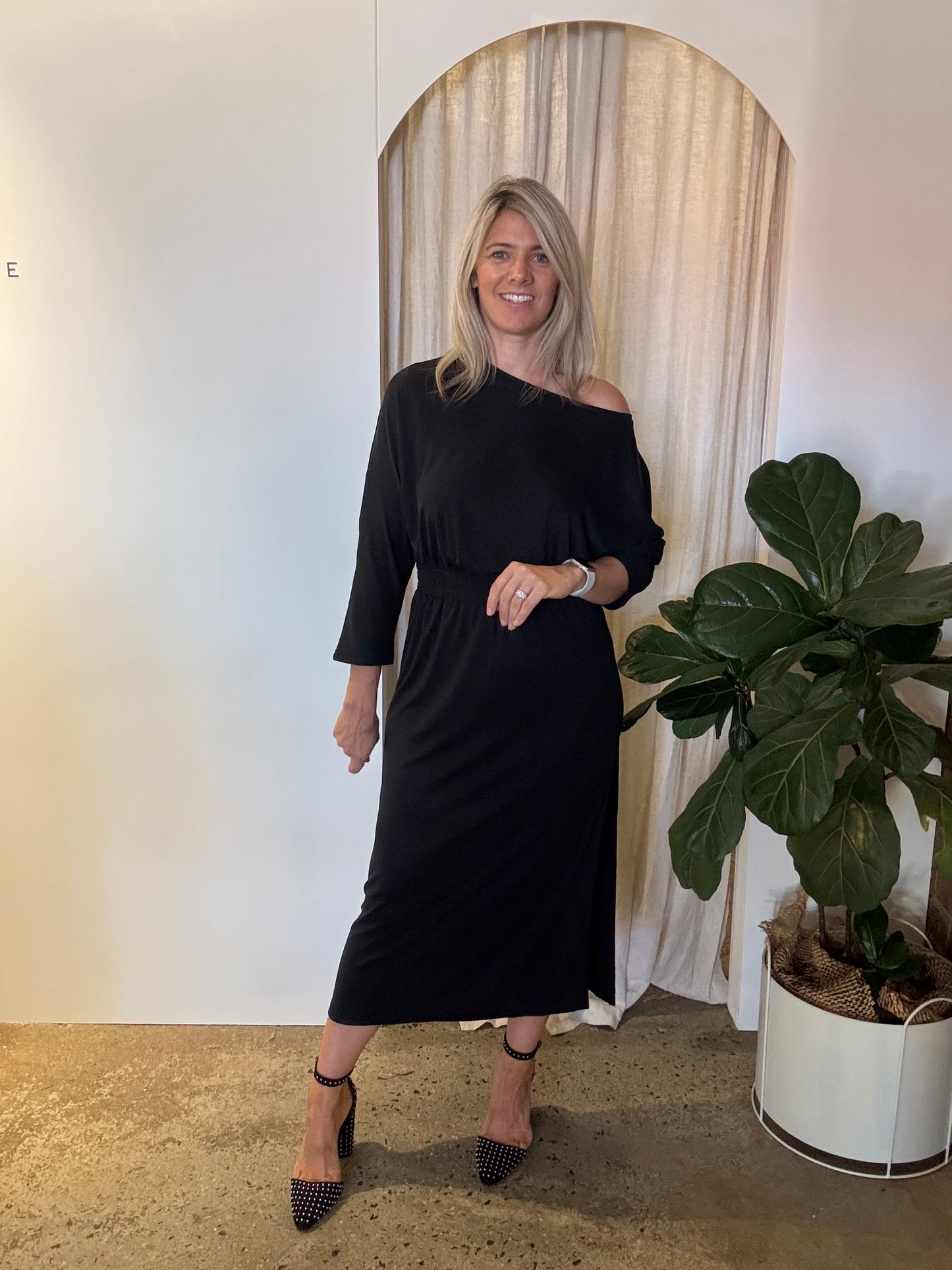 Emi Dress - Black