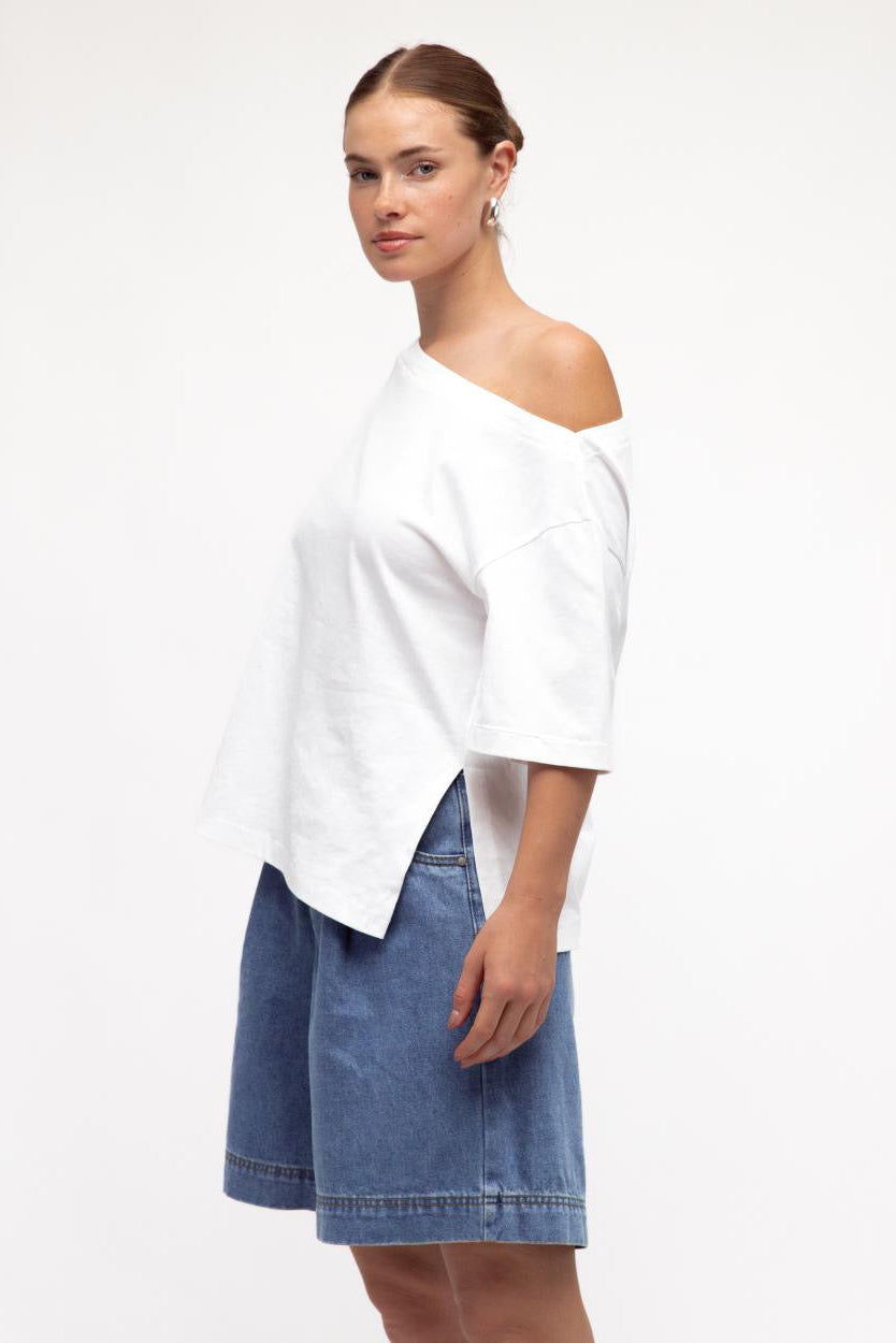 Jill Tee - White