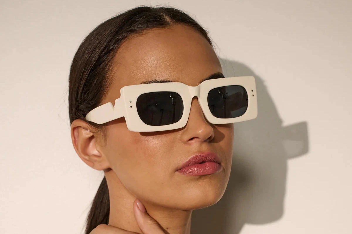 Joan Sunglasses - White