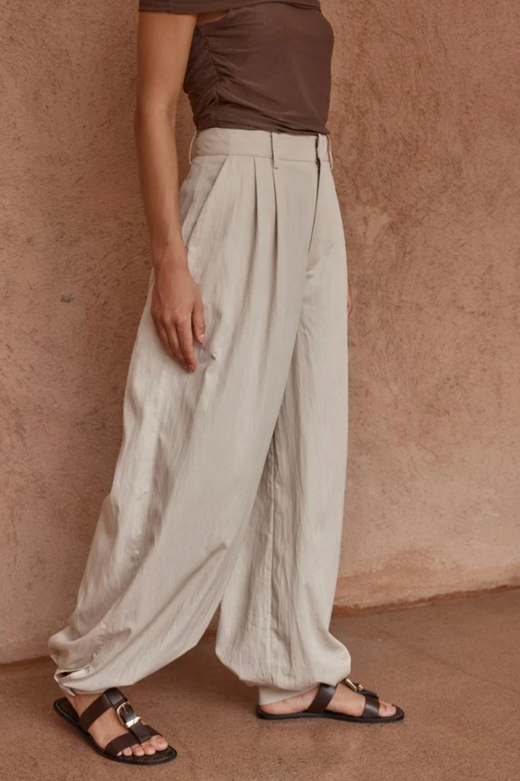 Lucie Balloon Pant - Stone