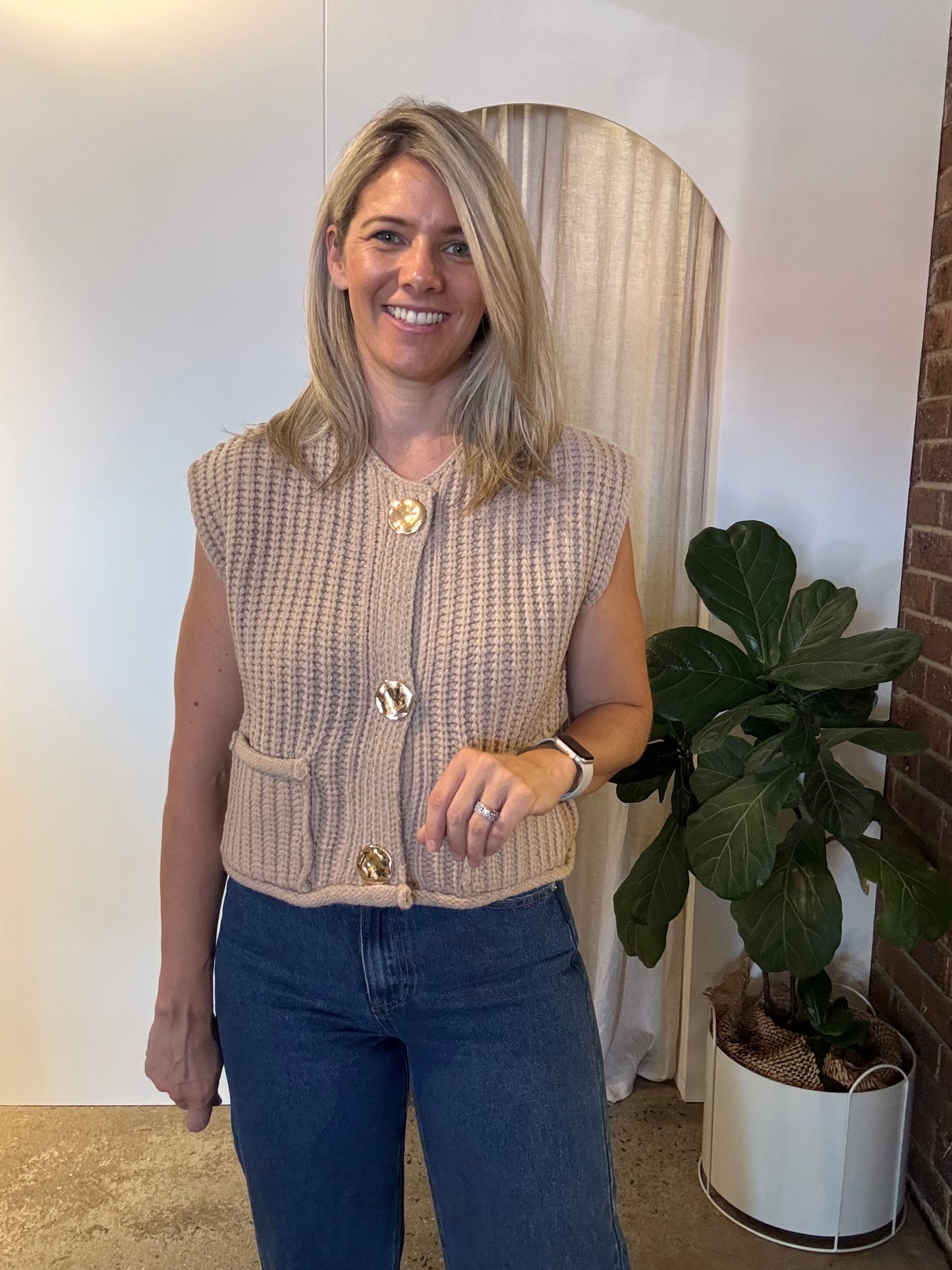 Gabbi Knit Vest - Latte