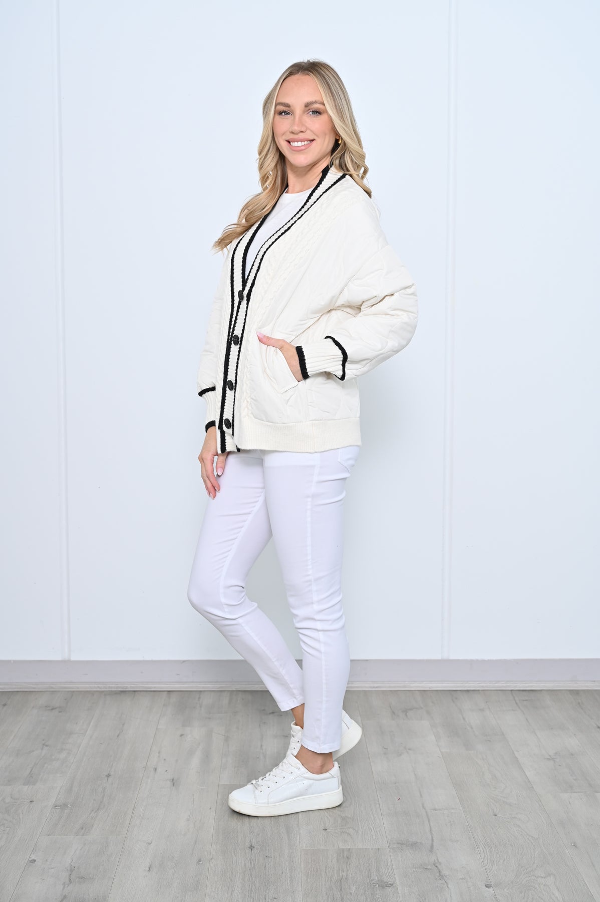 Vance Knit Jacket - White