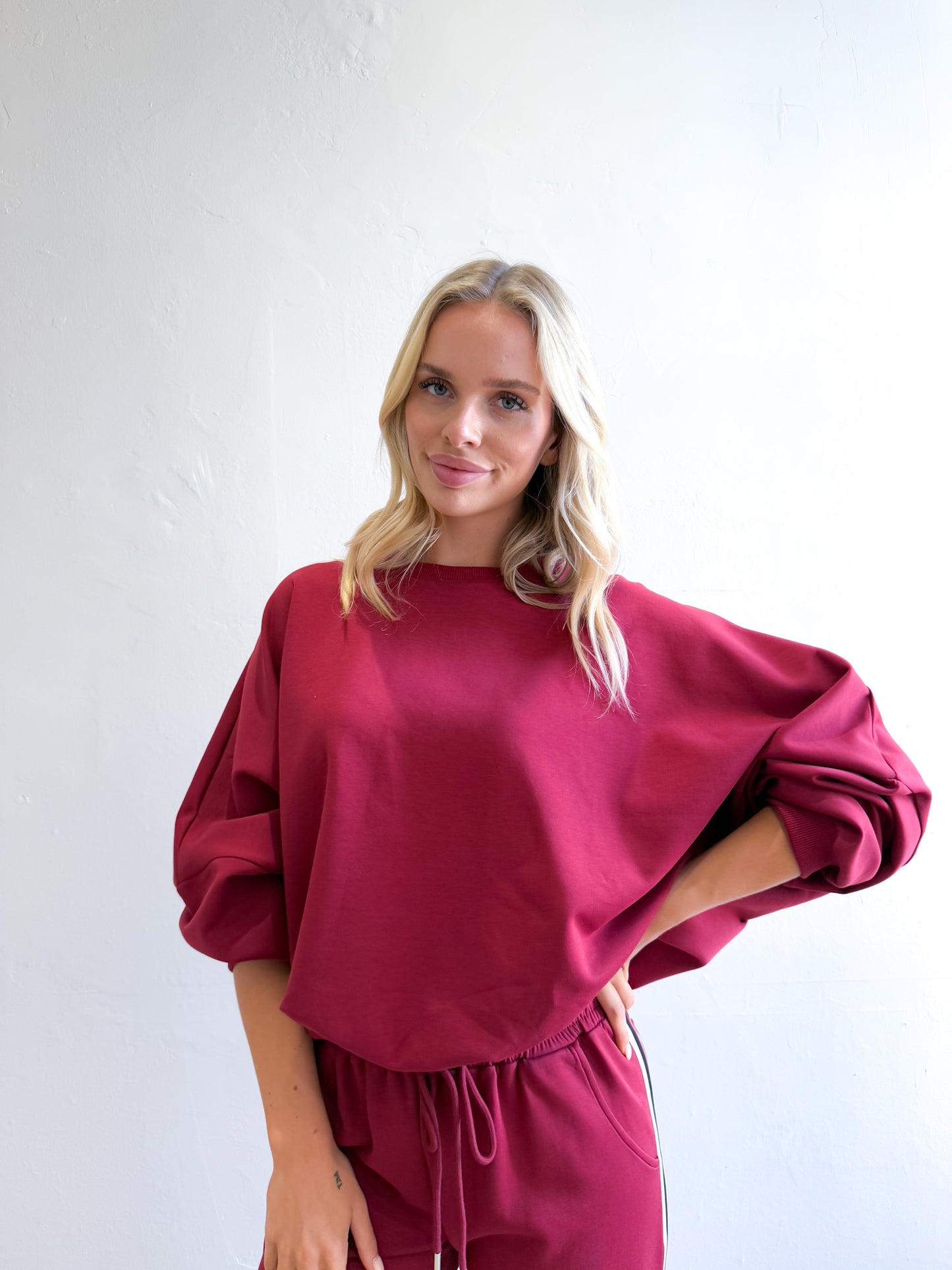 Niki Webbing Sweater - Crimson