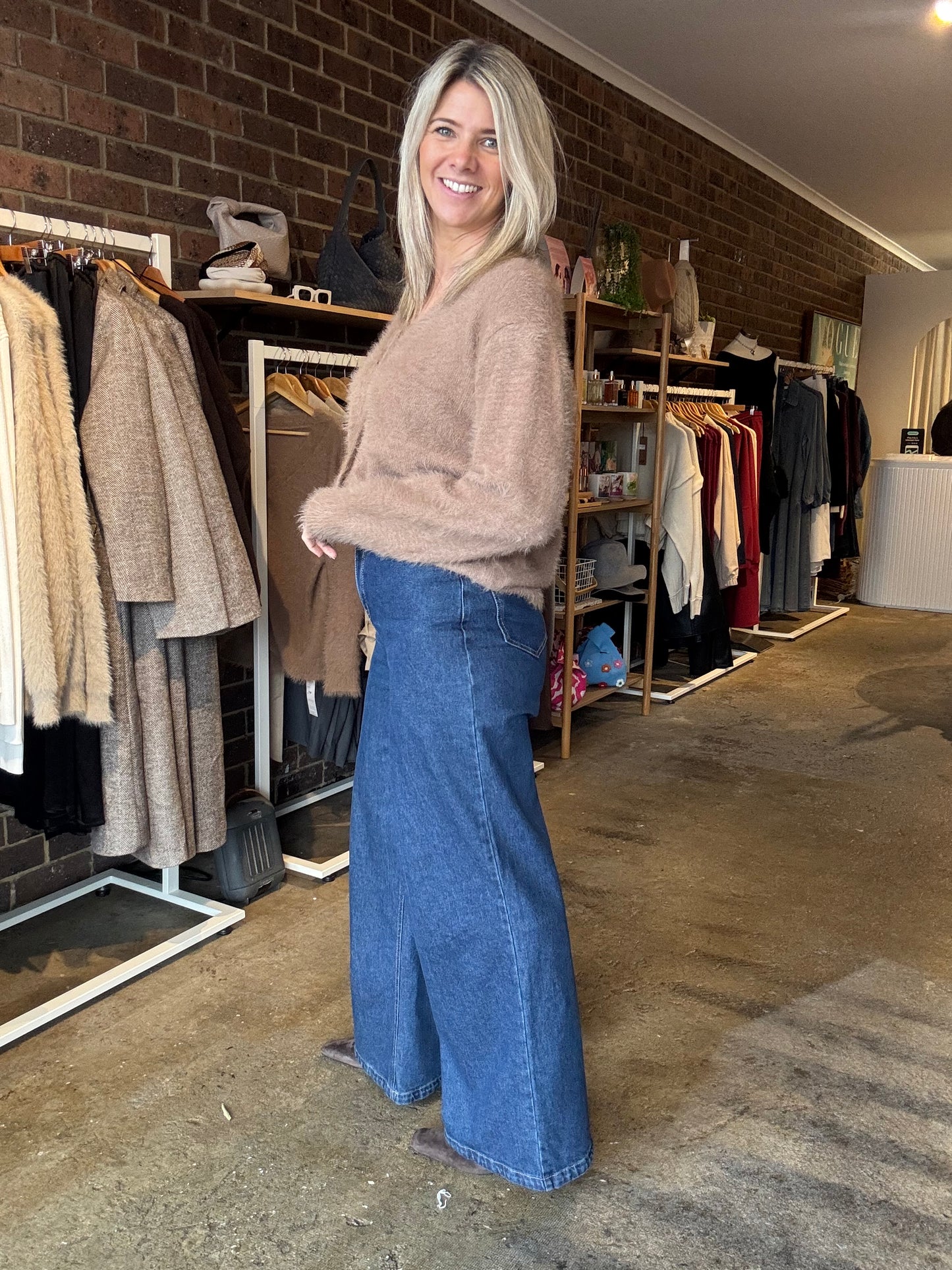 Bella Fluffy Cardigan - Latte