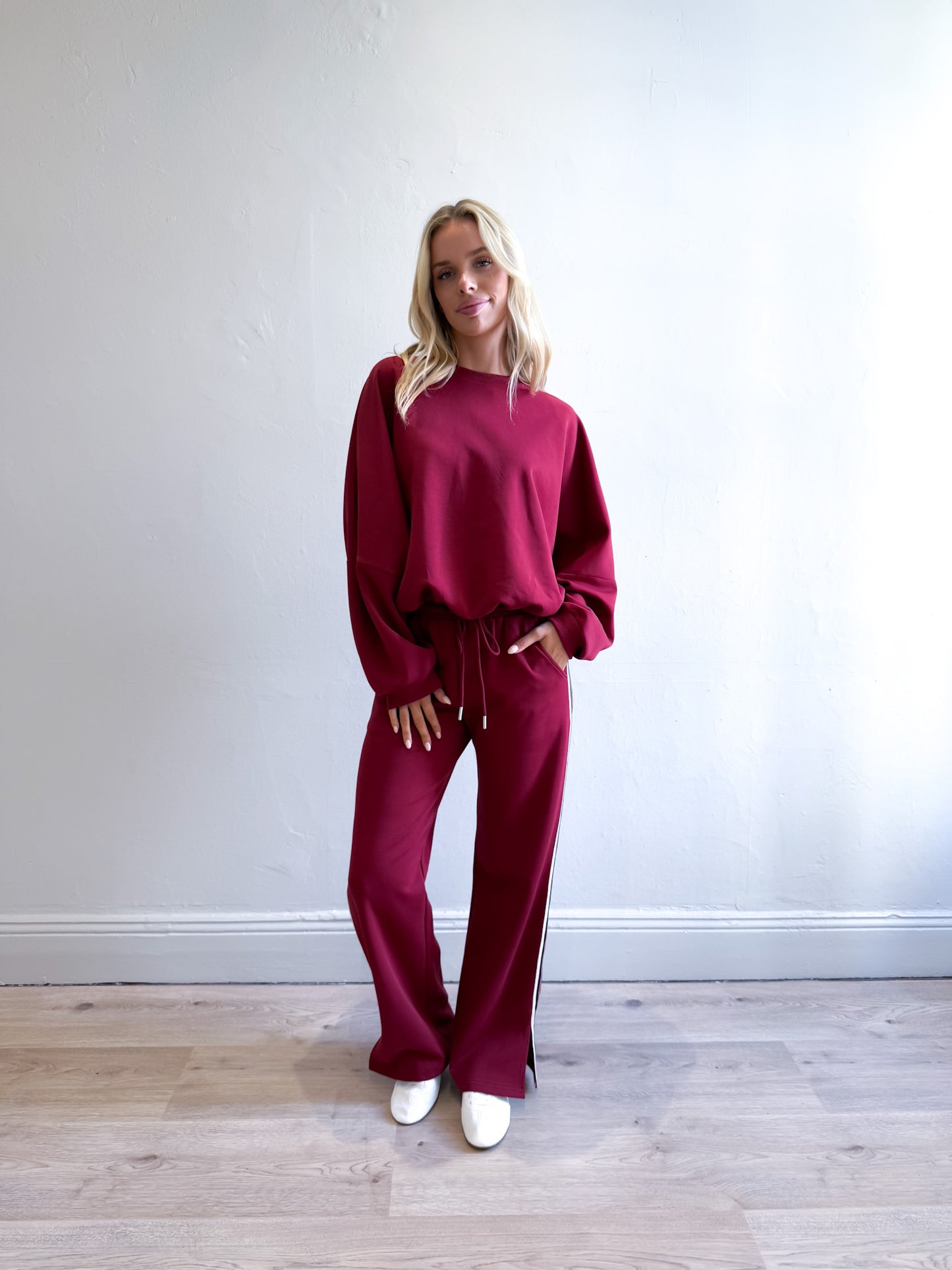 Niki Webbing Sweater - Crimson