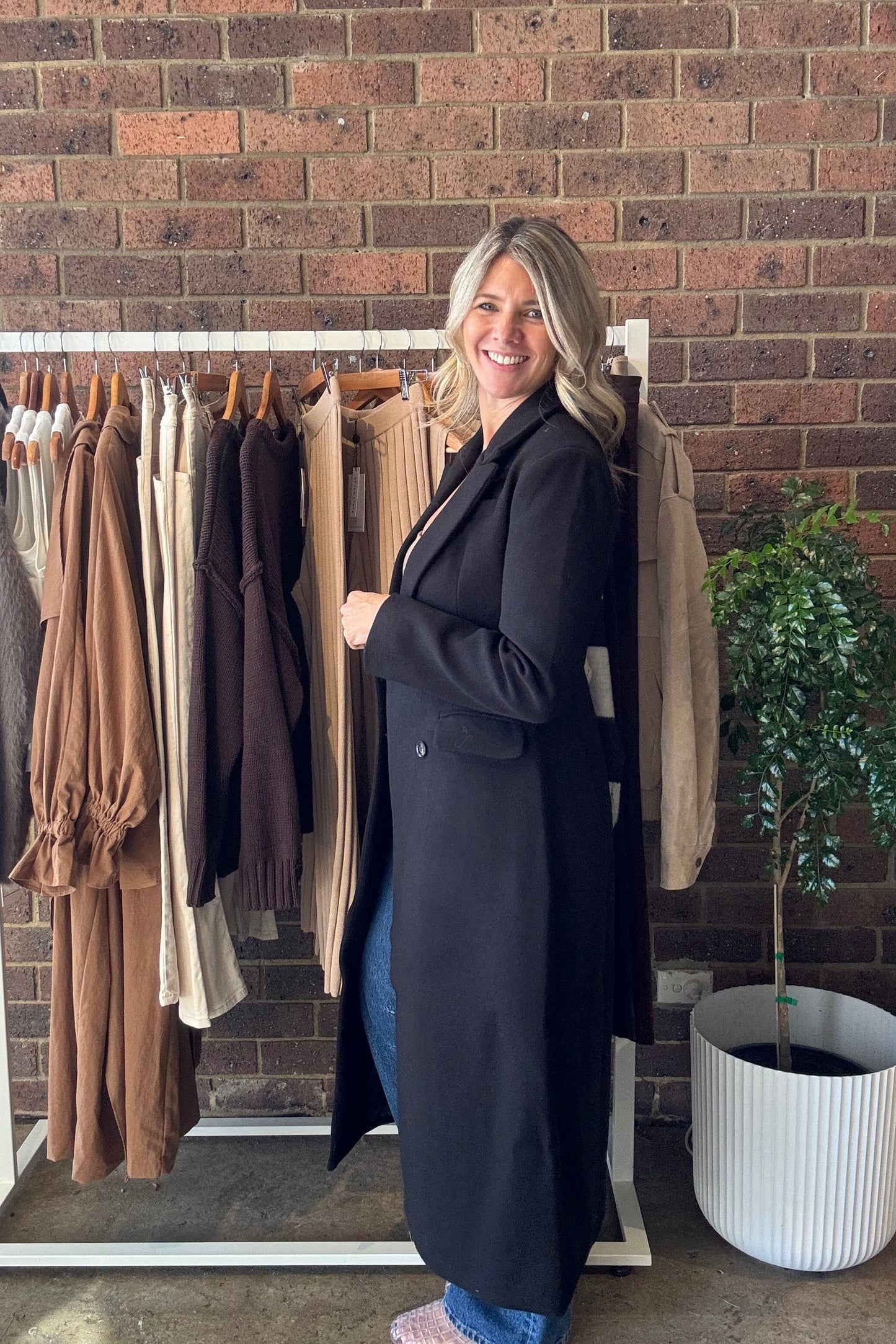 Indy Maxi Coat - Black