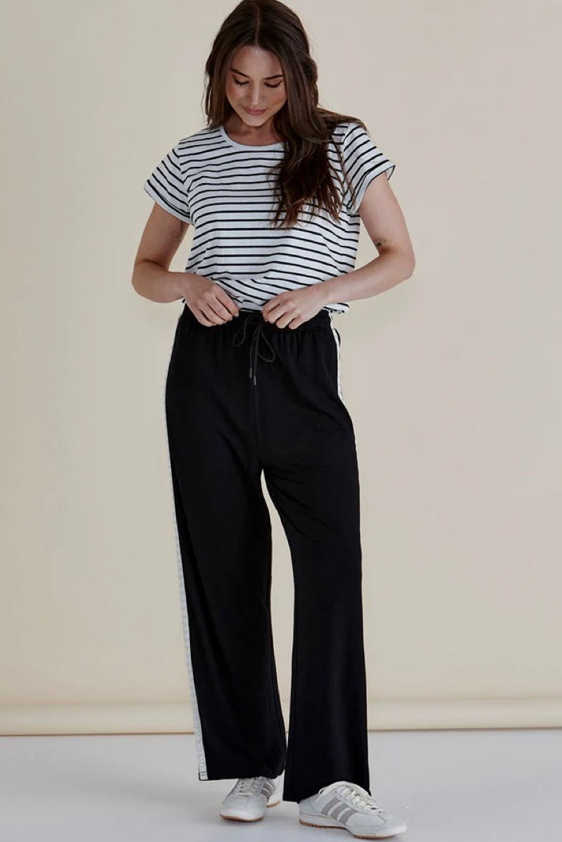 Evelyn Wide Leg Jogger - Black Trim