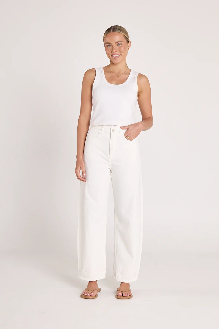Lola Barrel Leg - White