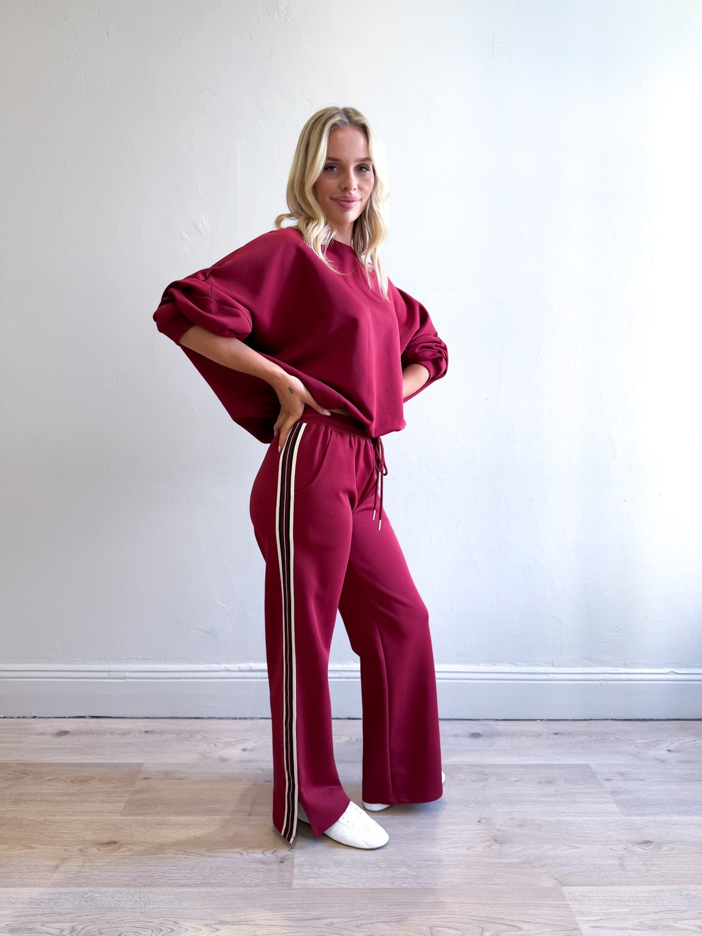 Niki Webbing Pant - Crimson