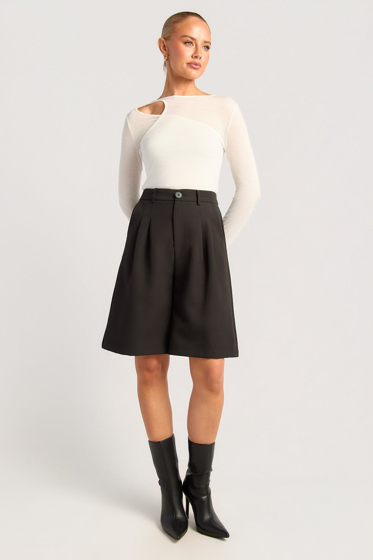 Jules Bermuda Shorts - Black