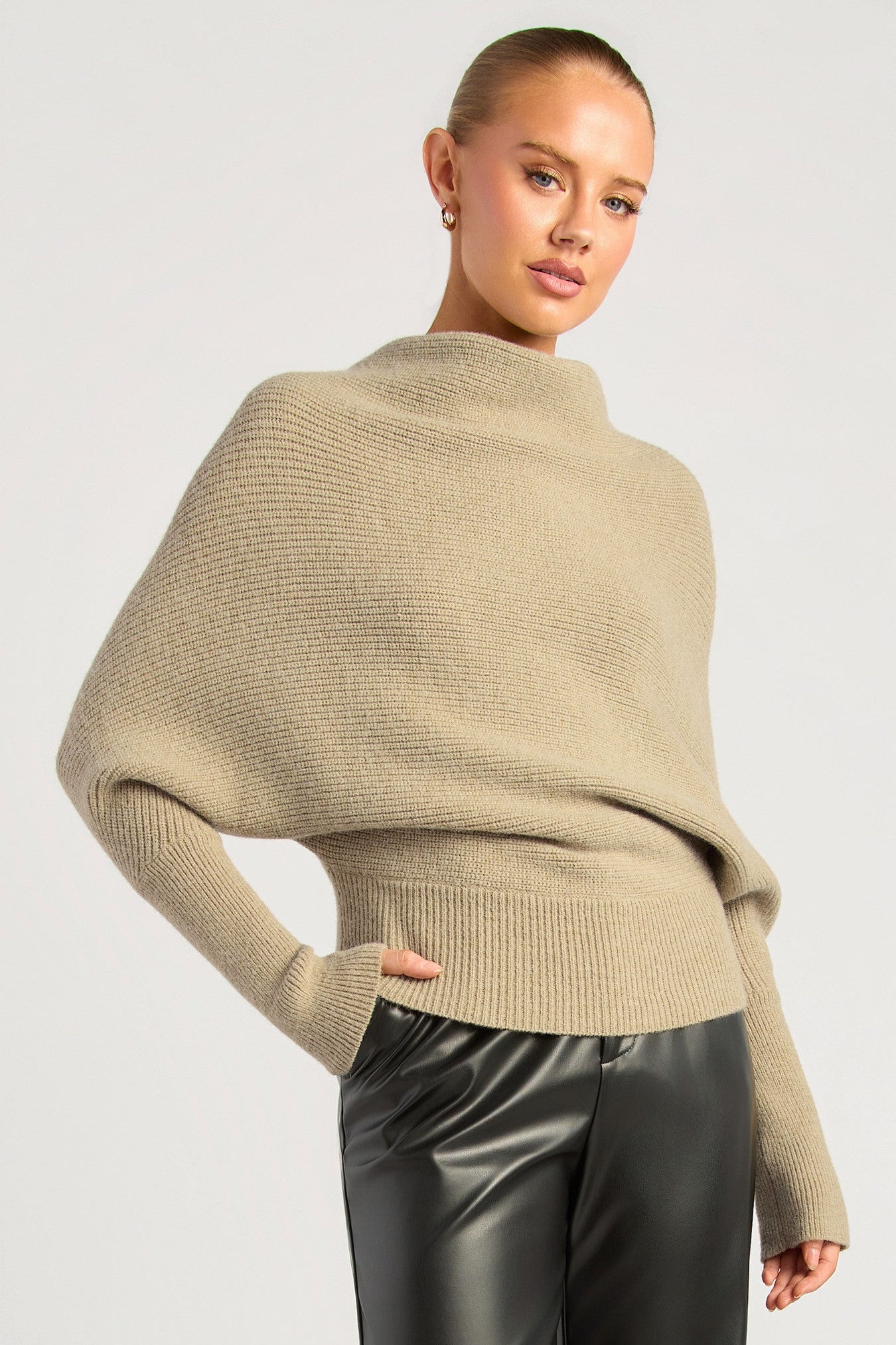 Daisy Batwing Knit - Oatmeal