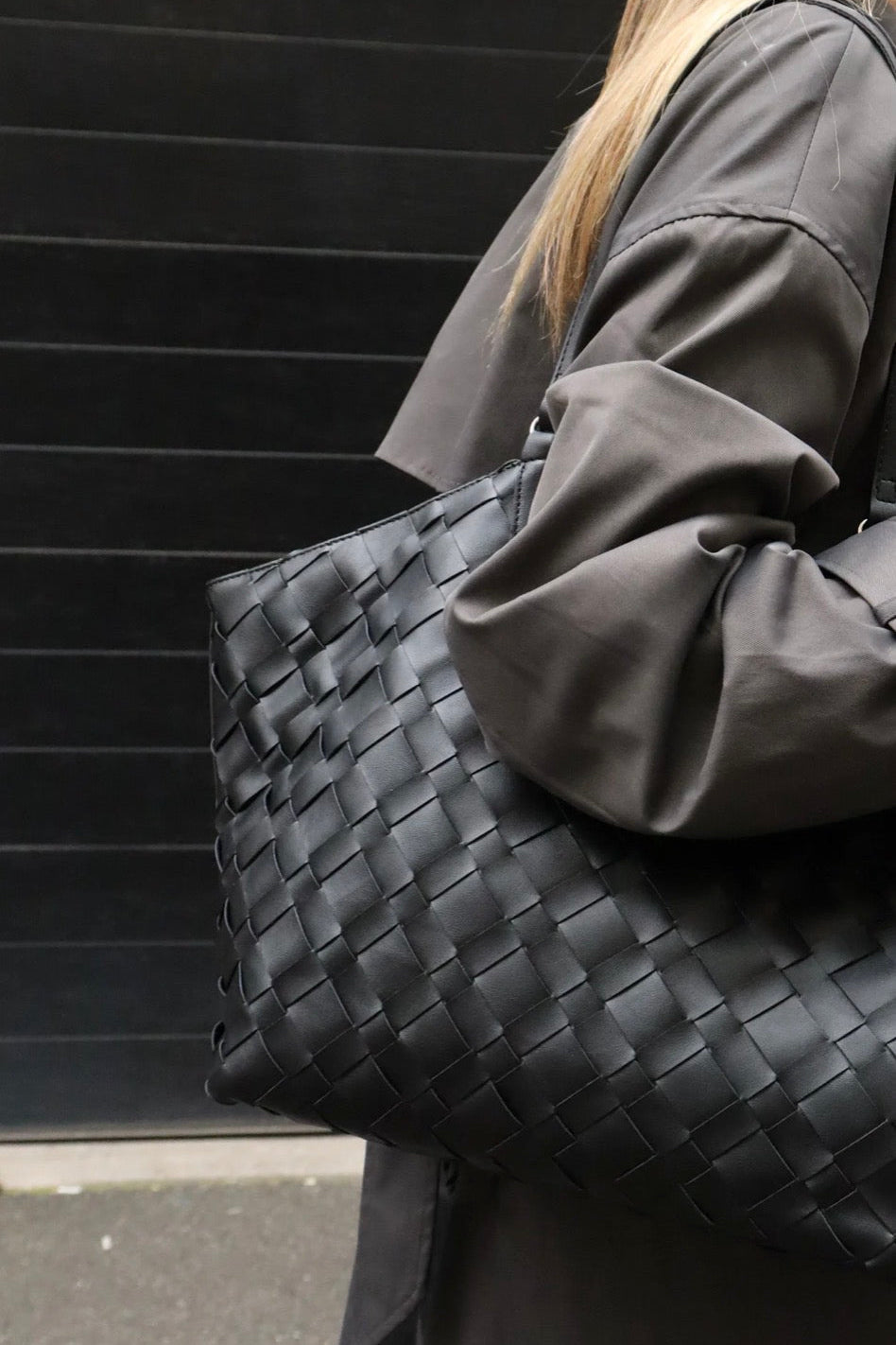 Mae Woven Bag - Black