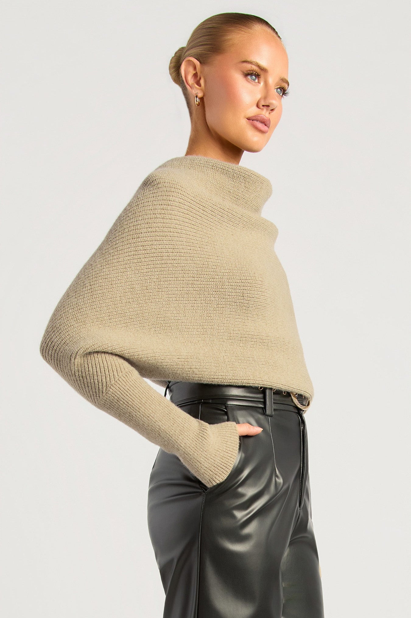 Daisy Batwing Knit - Oatmeal