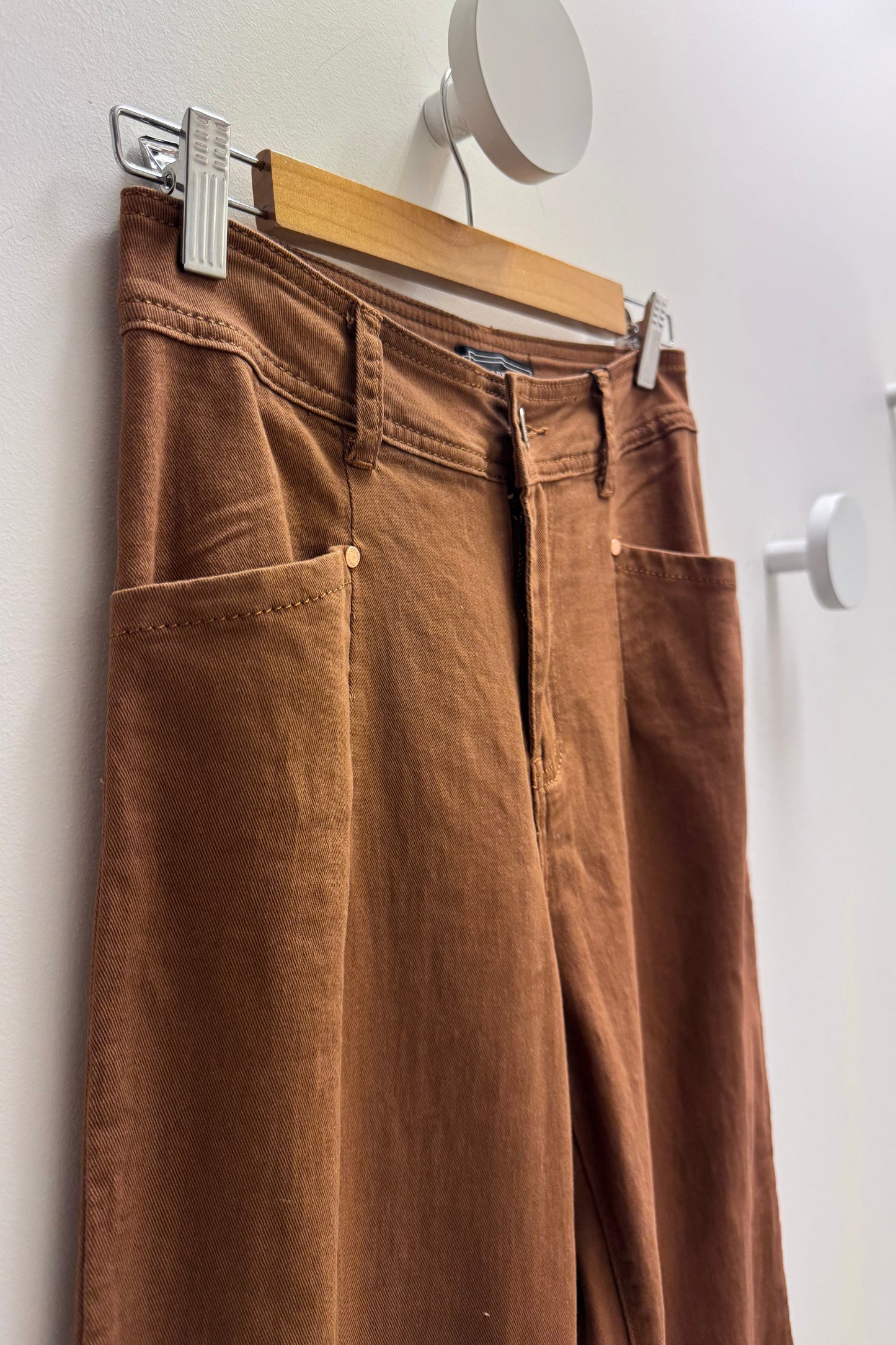 J-Lo Jeans - Tobacco