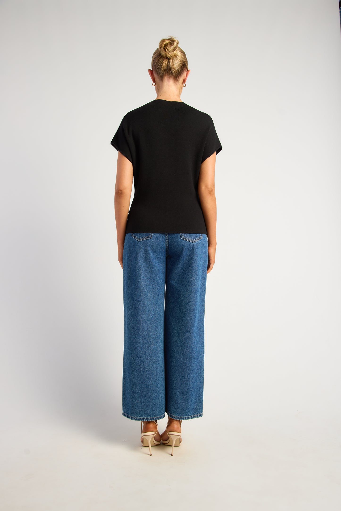 Monty Front Seam Detail Knit Top - Black