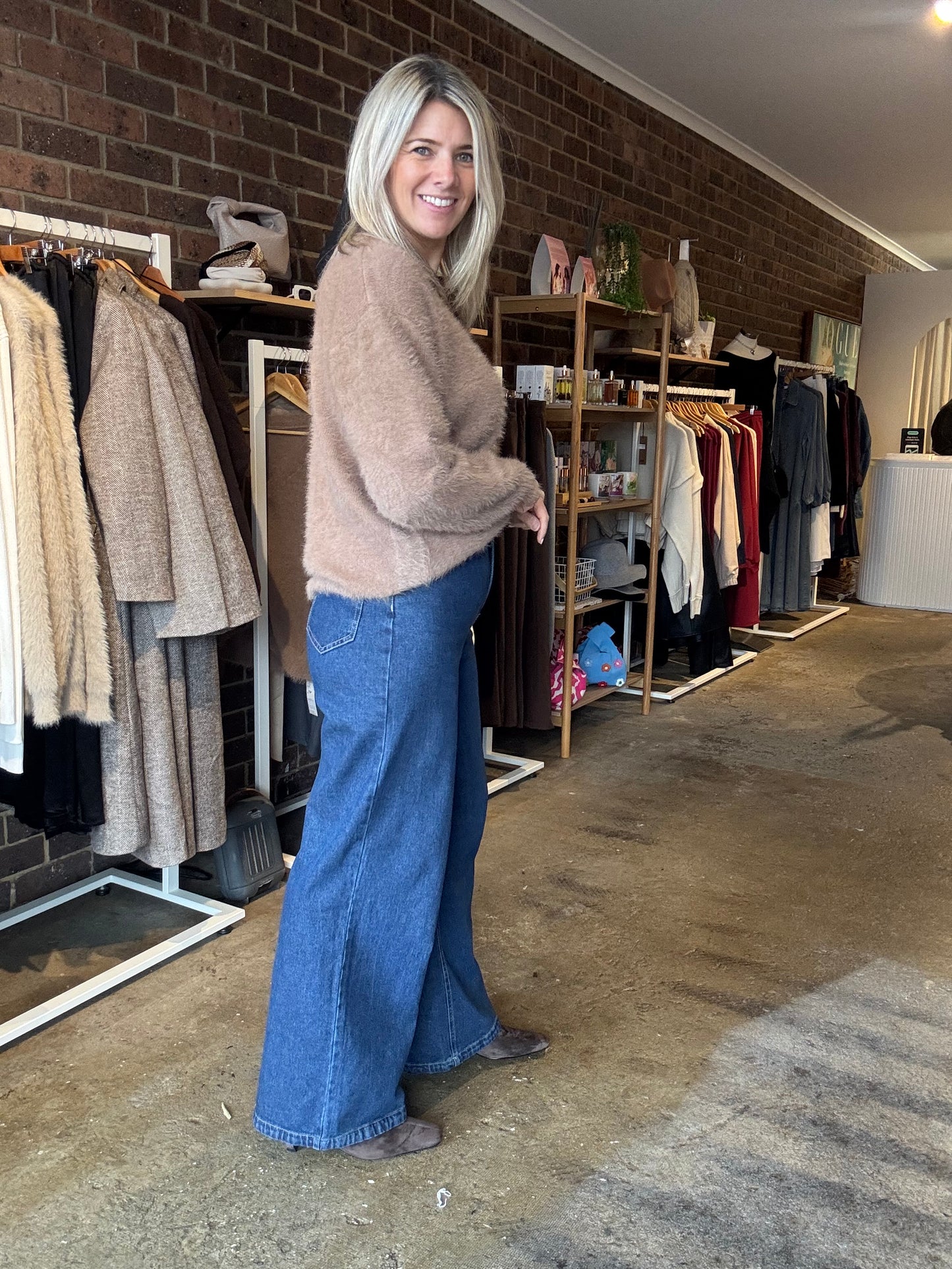 Bella Fluffy Cardigan - Latte