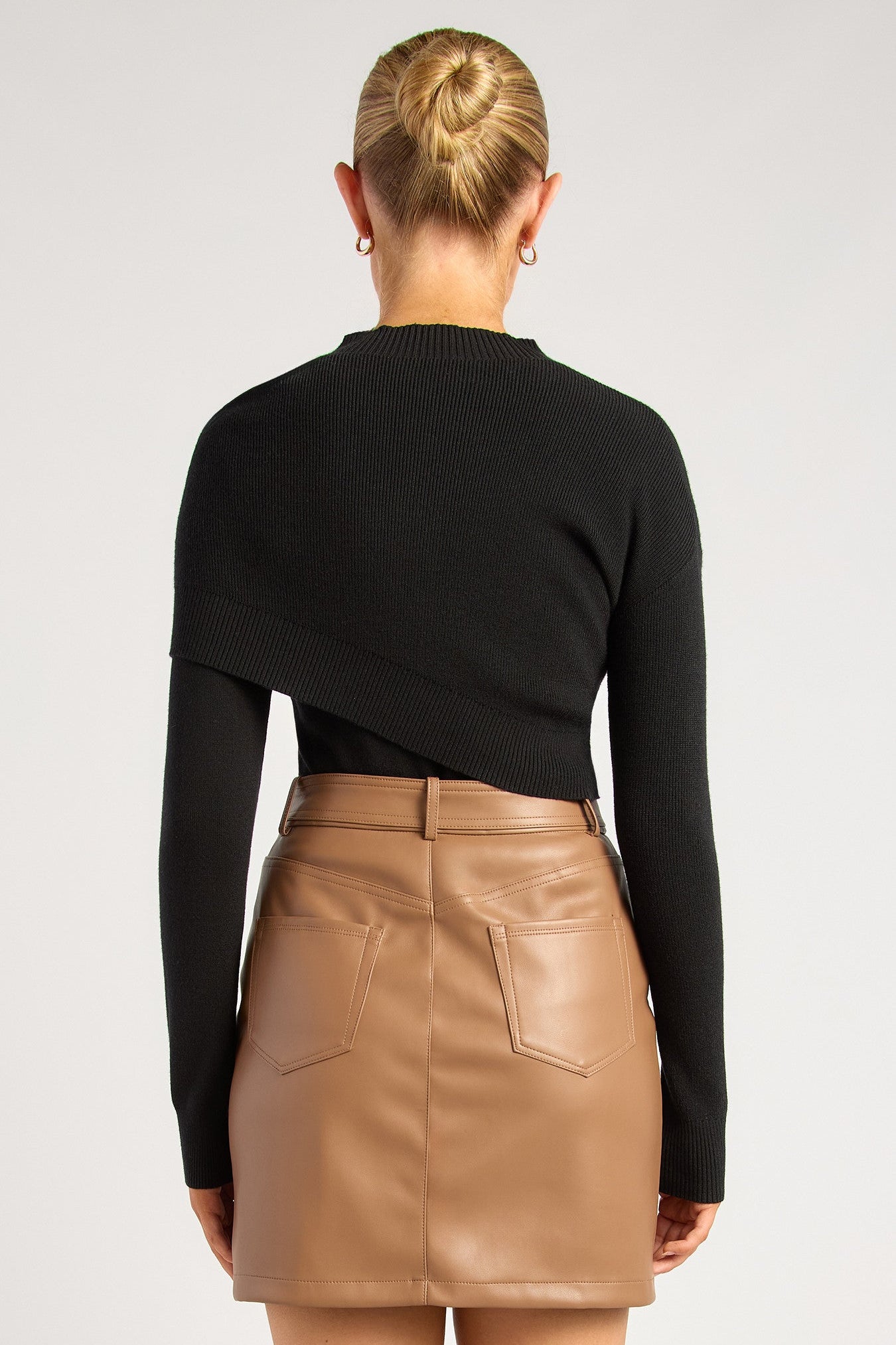 Savanah Mock Neck Cape - Black