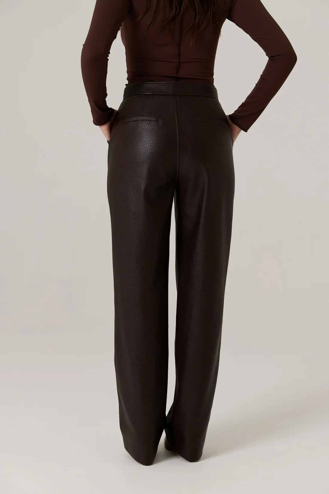 Winnie Vegan Leather Pant - Dark Truffle