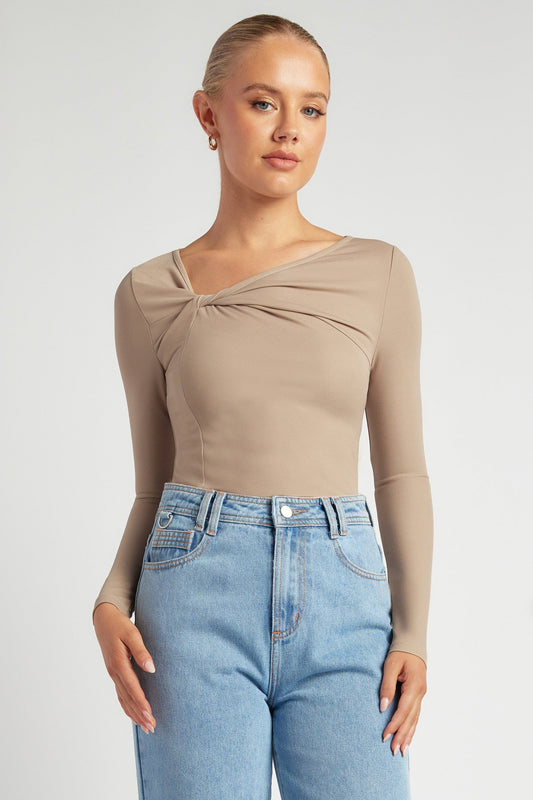 Tess Jersey Twist Top - Mushroom